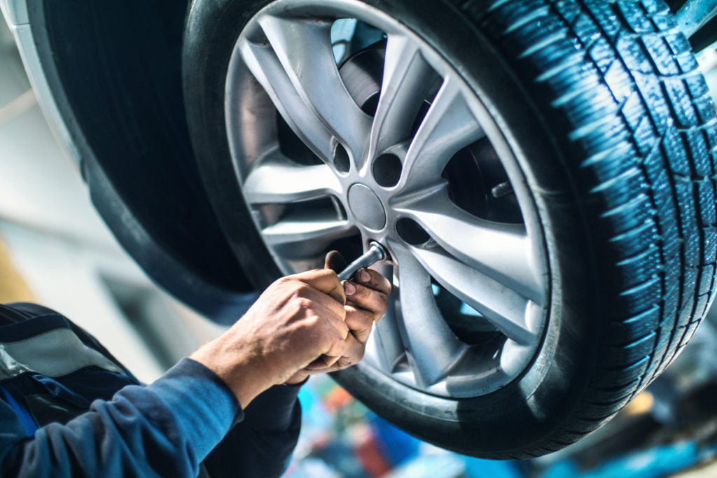 HARRIS LAMB ACQUIRES 36TH AUTOCENTRE FOR MR TYRE LTD