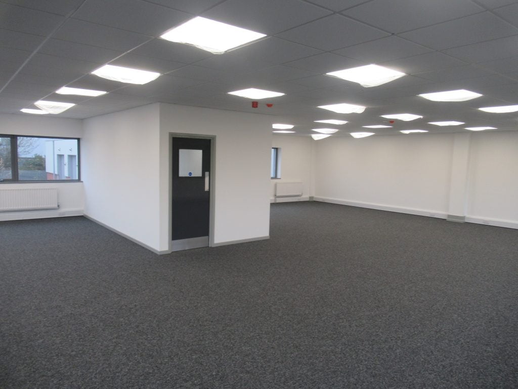 BUILDING CONSULTANTS COMPLETE FURTHER REFURBISHMENT WORKS AT COVENTRY INDUSTRIAL ESTATE