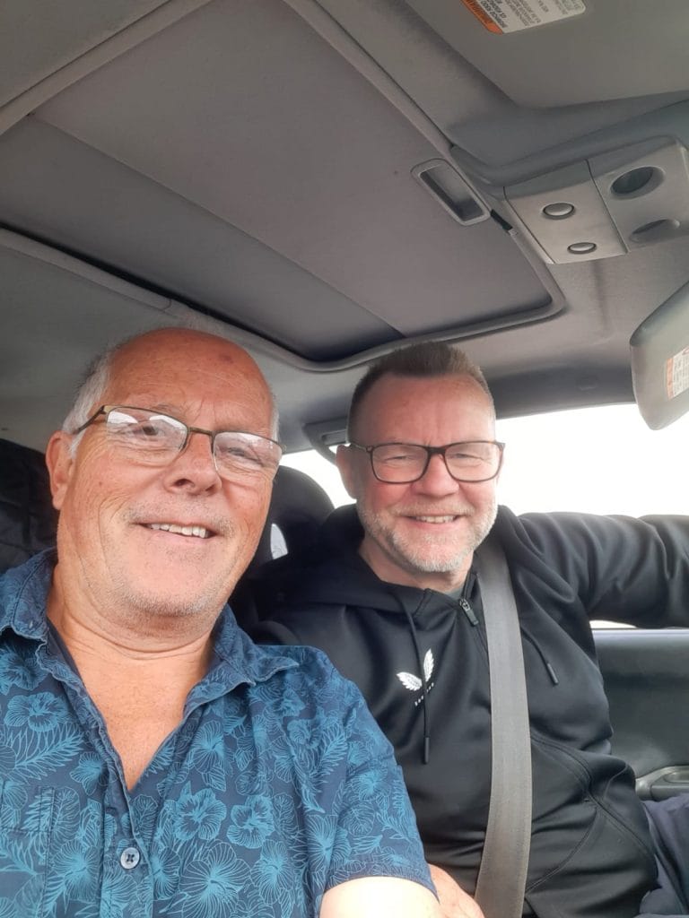 “HUMBLING AND HARROWING”: KEN PHILLIPS JOINS NIGHTINGALES UK ON HUMANITARIAN AID MISSION TO UKRAINE