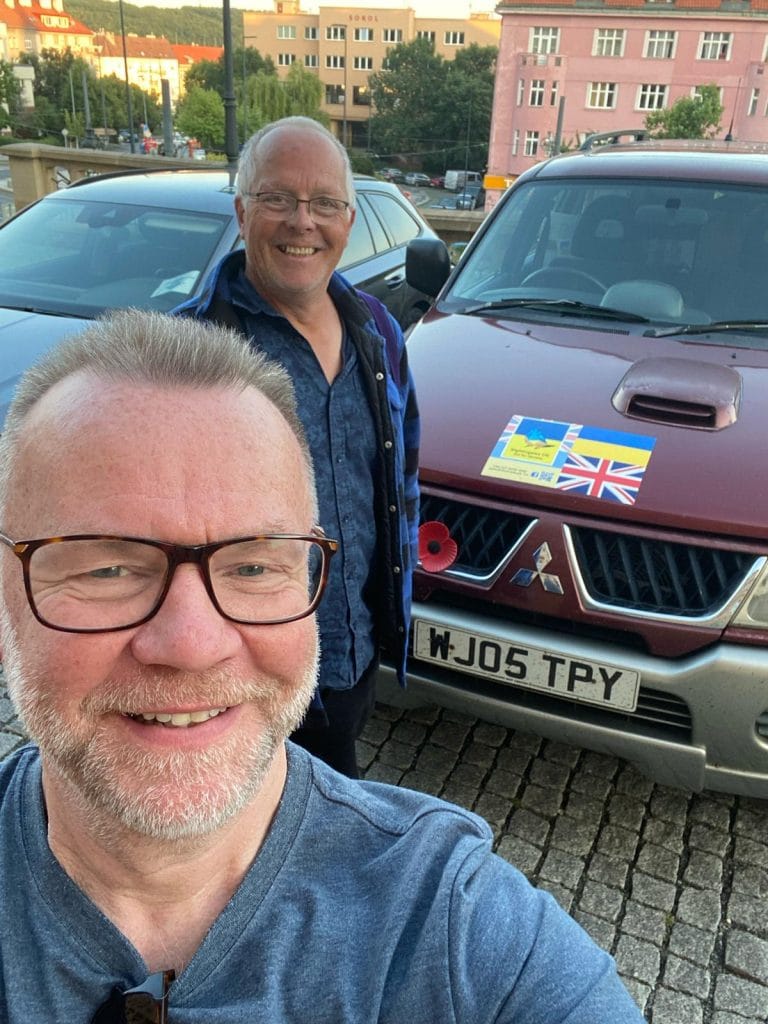 “HUMBLING AND HARROWING”: KEN PHILLIPS JOINS NIGHTINGALES UK ON HUMANITARIAN AID MISSION TO UKRAINE