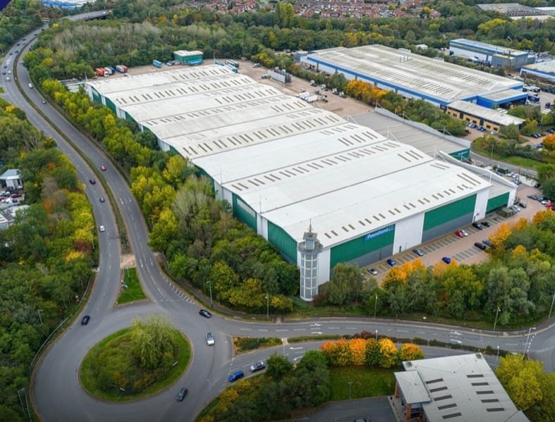 HARRIS LAMB OVERSEES MAJOR PRE-LET OF 300,000sqft WAREHOUSE TO CARDBOARD PRODUCTION SPECIALIST ON 20-YEAR LEASE